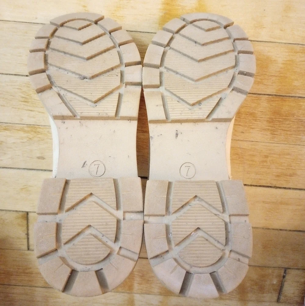 American Eagle Light Brown Ankle Boots Women's Beige Boots Size 7